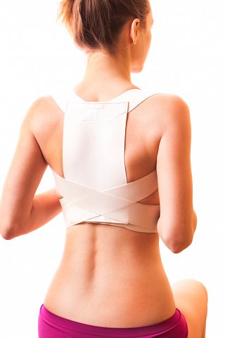 Posture corrective brace